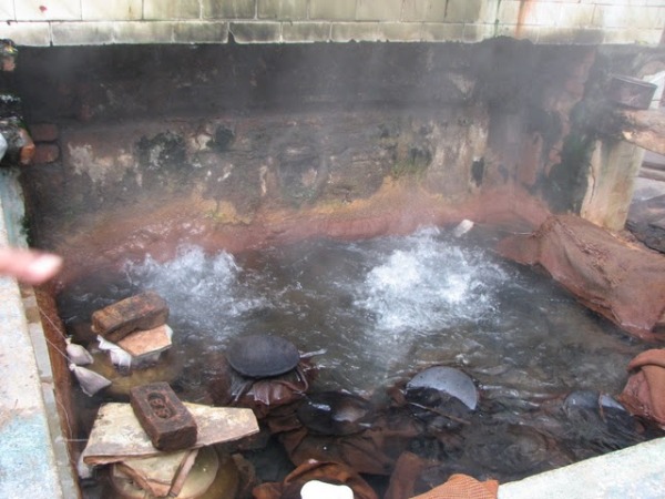 rice cooked in hot spring